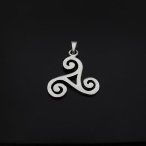 COLGANTE TRISQUEL AG