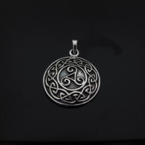 COLGANTE TRISQUEL AG