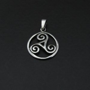 COLGANTE TRISQUEL AG