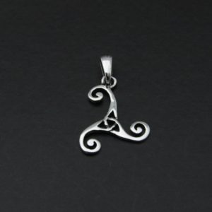 COLGANTE TRISQUEL AG